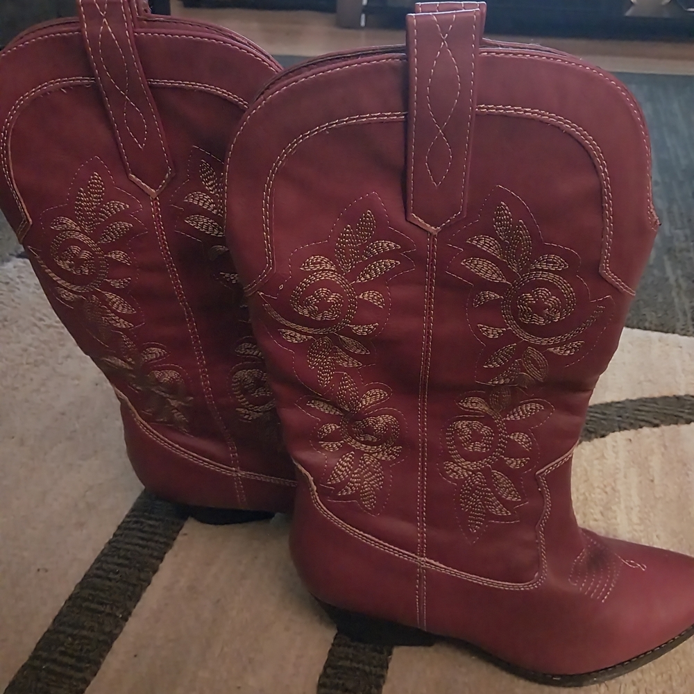 Red Embroidered Cowboy Boots